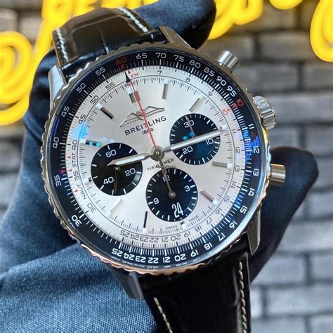 breitling navitimer 43 price.